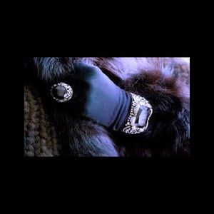 Meet your Posher, Julia